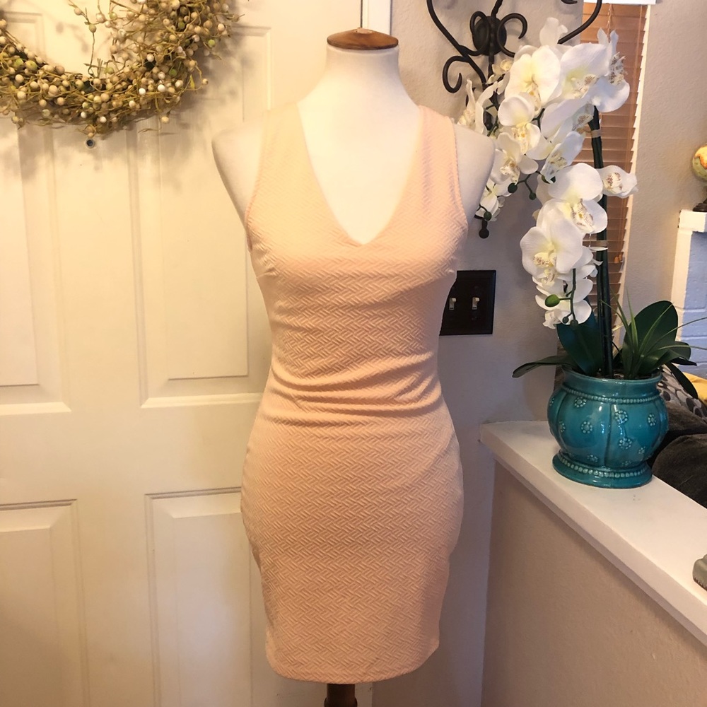 ASTR The Label Light Pink Bodycon Midi Dress